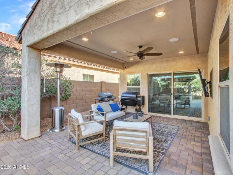 07-Covered-Patio-(3)