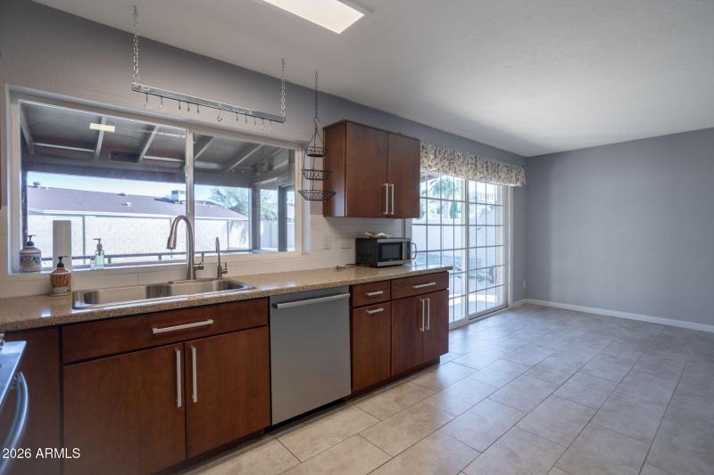 1722 W St Moritz Ln Phoenix - 210