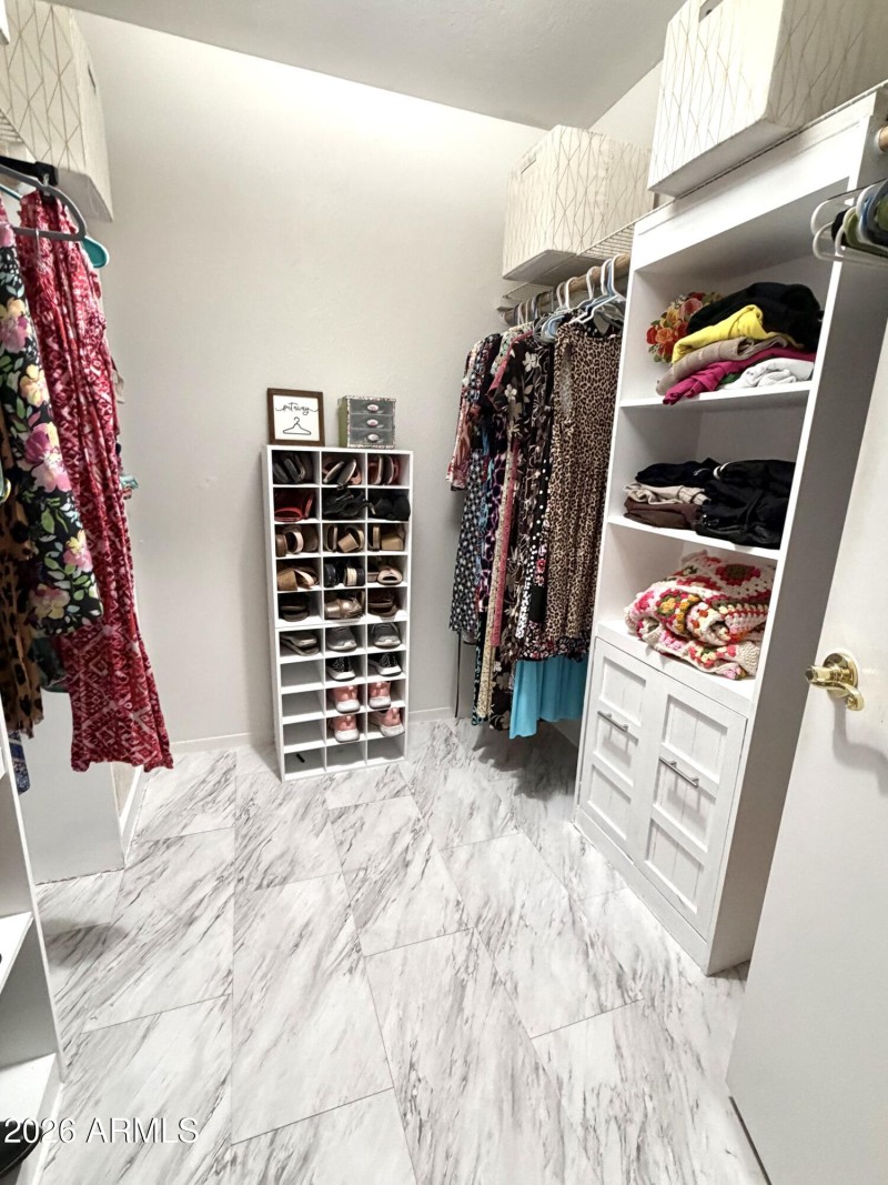 countryside master closet 2