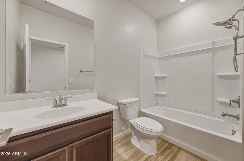 12-web-or-mls-40551 W Jenna Ln-12