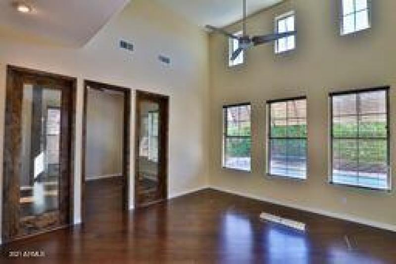 9265ECanyonViewRd-15