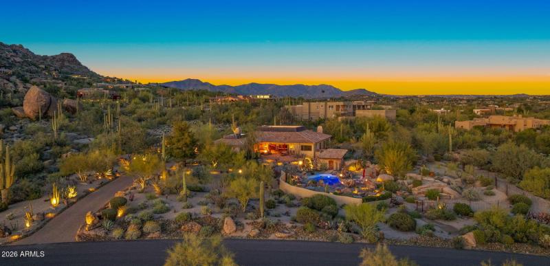 1-web-or-mls-TWILIGHT DRONE5