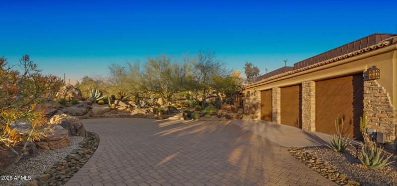 6-web-or-mls-TWILIGHT8