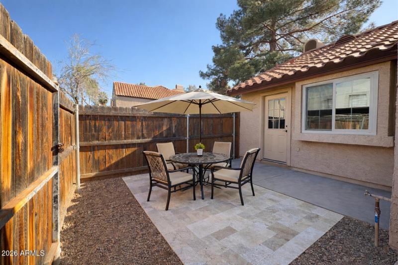 Back Patio / Courtyard