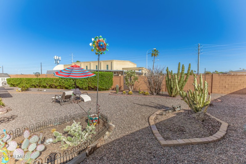 Beautiful Desert Landscaping