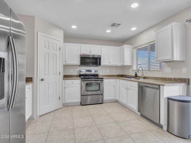 05-Kitchen--(4)
