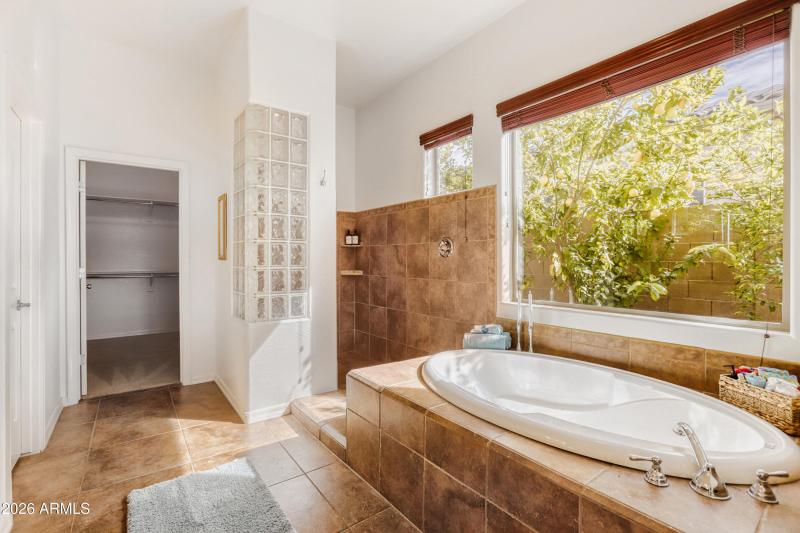 Spa Bath with Tub & Shower