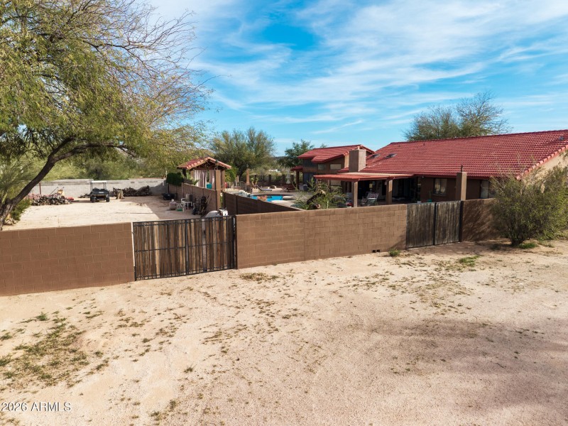 9125 N Paseo Palo Verde - UAS RV Gates