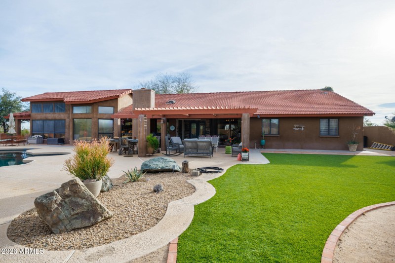 9125 N Paseo Palo Verde - Back Center