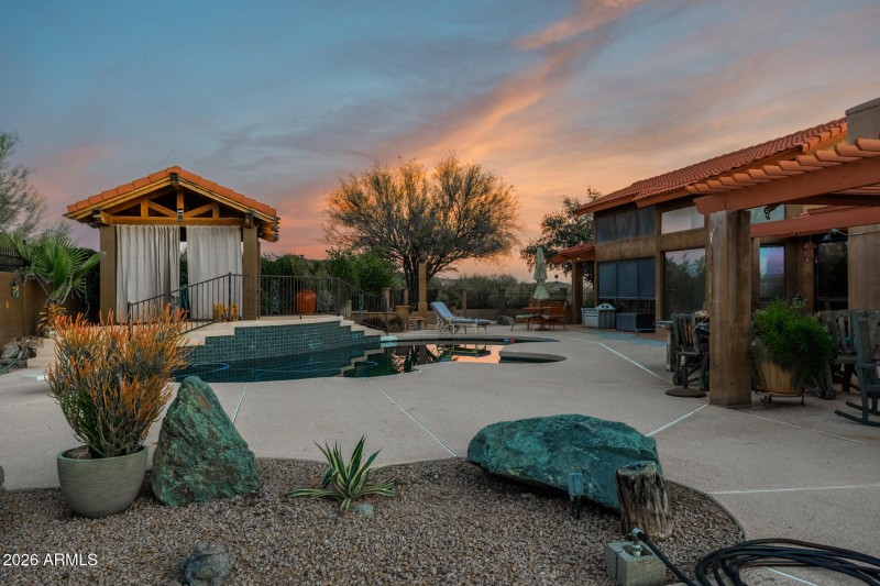 9125 N Paseo Palo Verde - Twilght Back Y