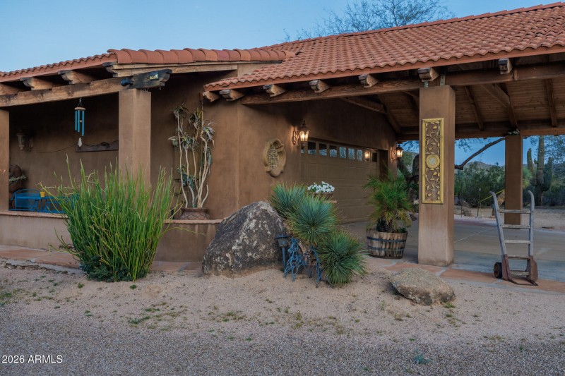 9125 N Paseo Palo Verde - Twilight Garag