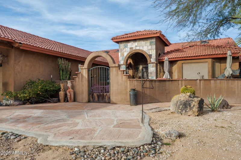 9125 N Paseo Palo Verde - Courtyard Clos