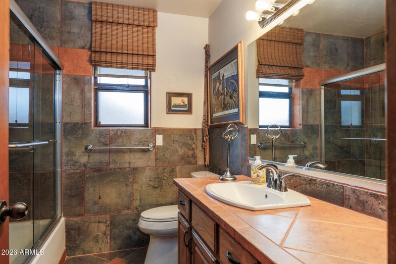 9125 N Paseo Palo Verde - North Bathroom