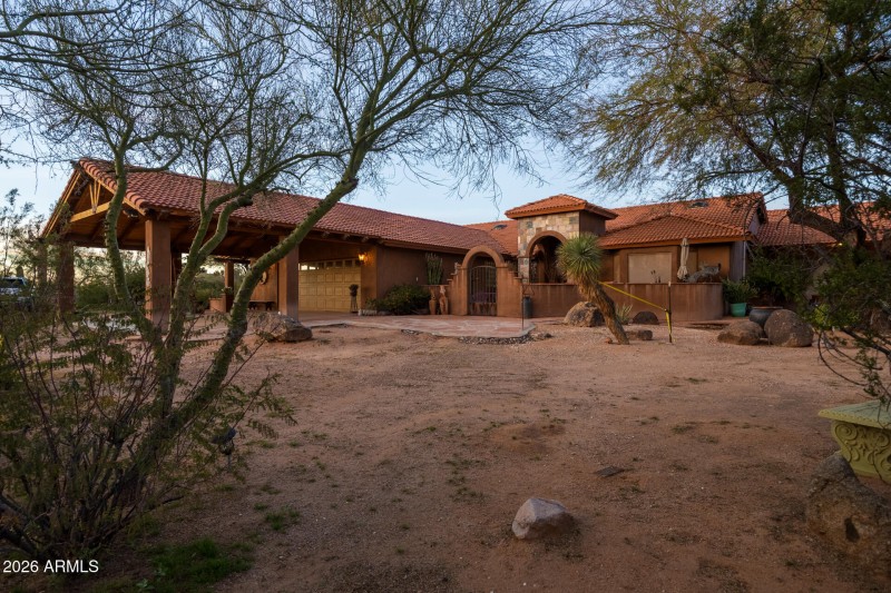 9125 N Paseo Palo Verde - Twilight Front