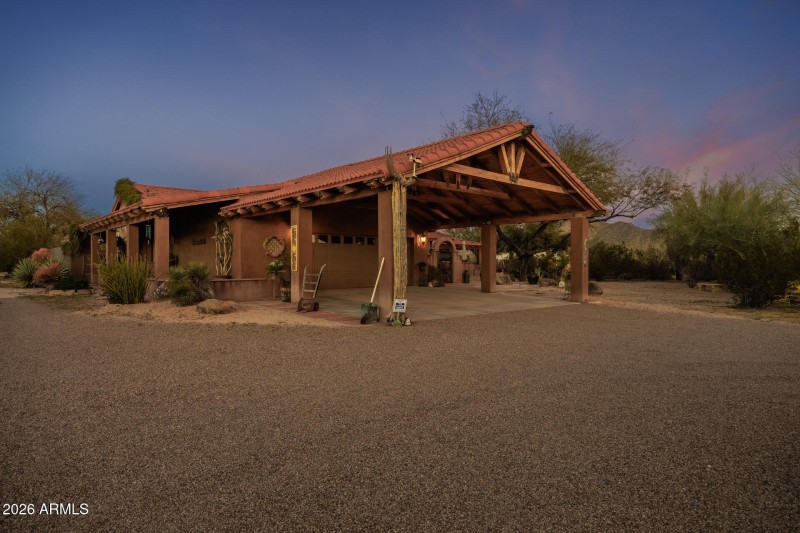 9125 N Paseo Palo Verde - Twilght Front