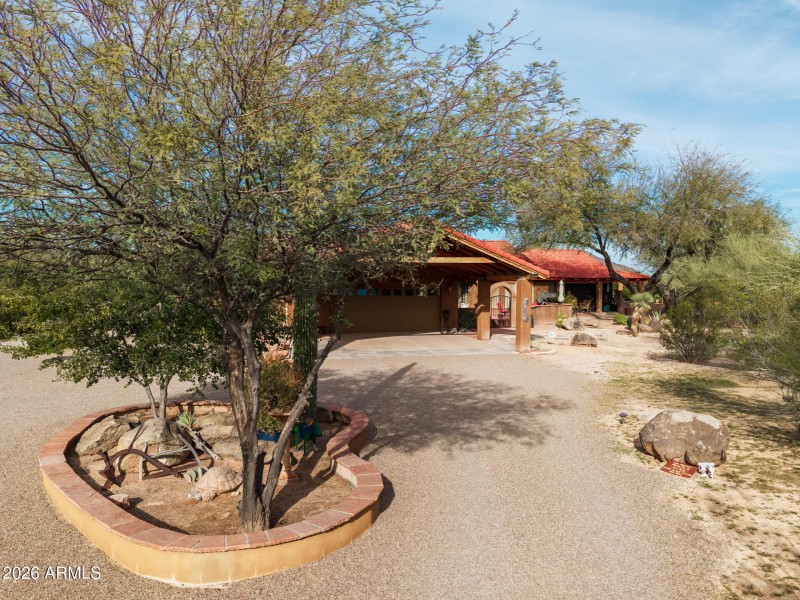 9125 N Paseo Palo Verde - UAS Driveway