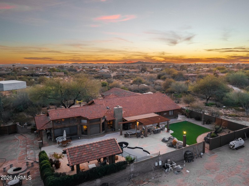 9125 N Paseo Palo Verde - UAS Twilight H