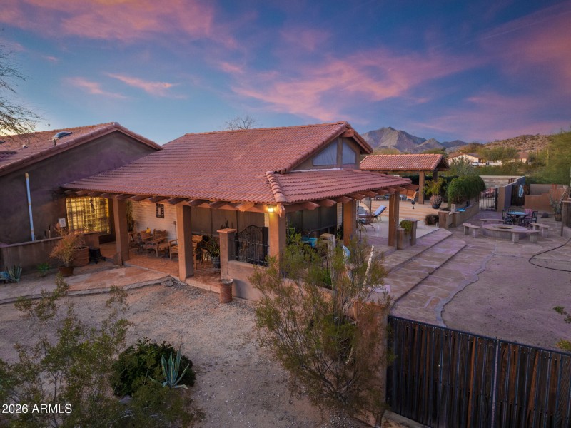 9125 N Paseo Palo Verde - UAS Twilight S