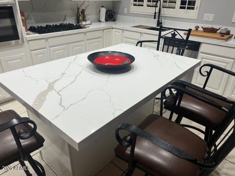 New Kitchen Quartz island 20712 N 56