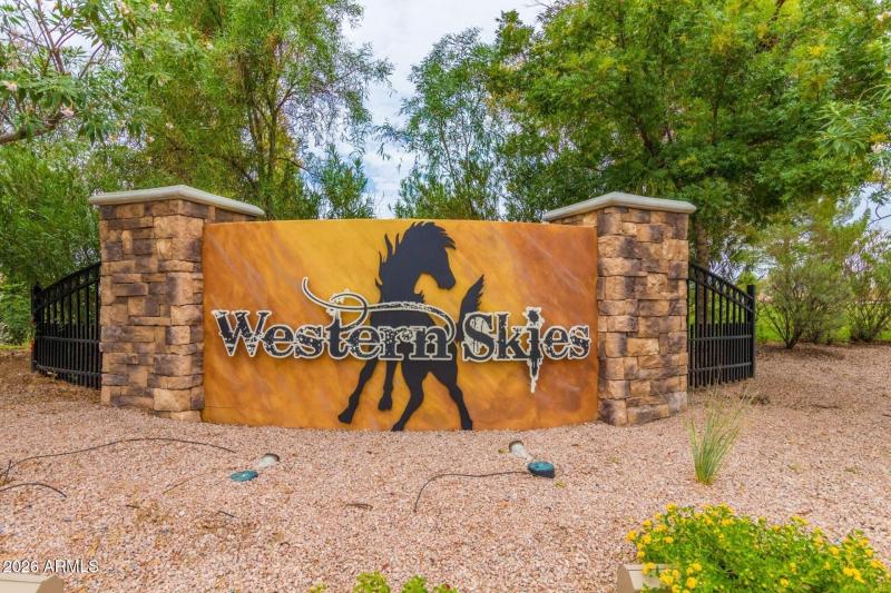 Western Skies Community Photo 1