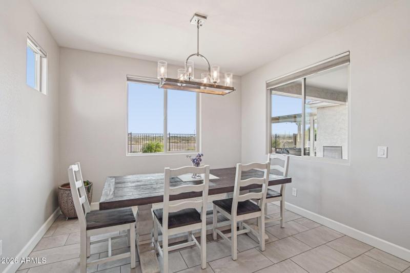 8-web-or-mls-W Hiddenview Dr-S0603-008