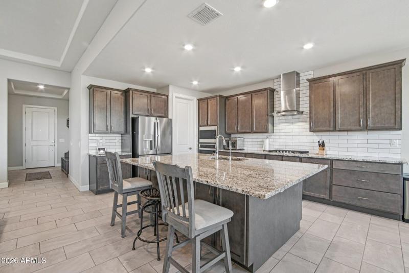 9-web-or-mls-W Hiddenview Dr-S0603-009