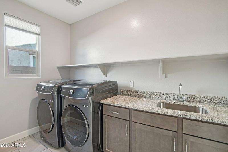 25-web-or-mls-W Hiddenview Dr-S0603-025