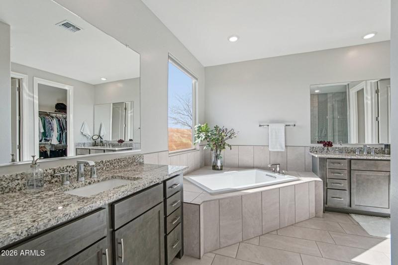 29-web-or-mls-W Hiddenview Dr-S0603-029