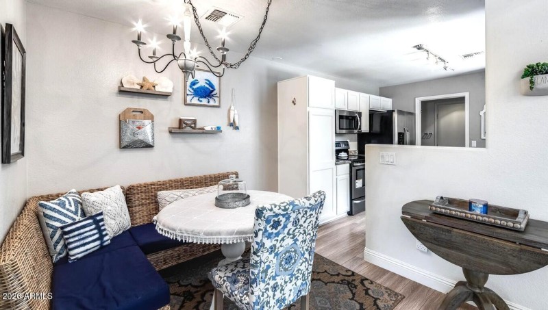 dining looking toward kitchen