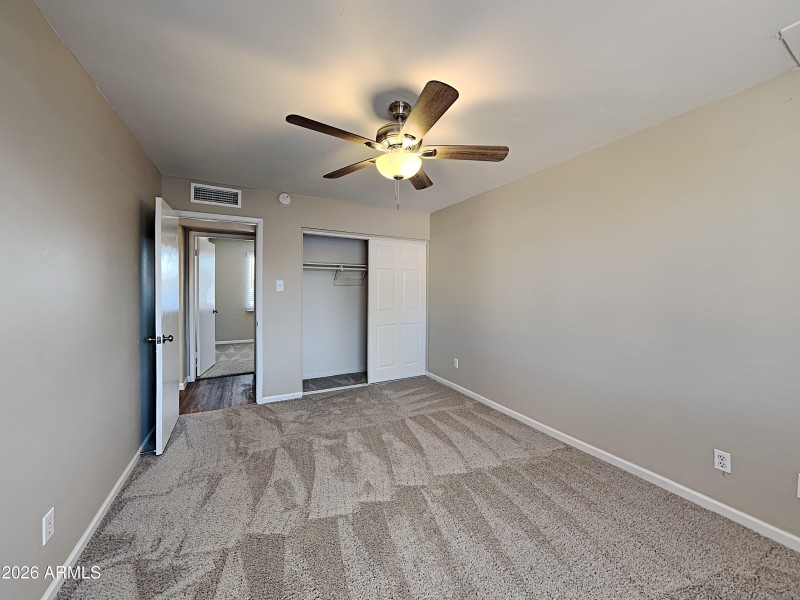 1006591.5344 W Banff Lane_7