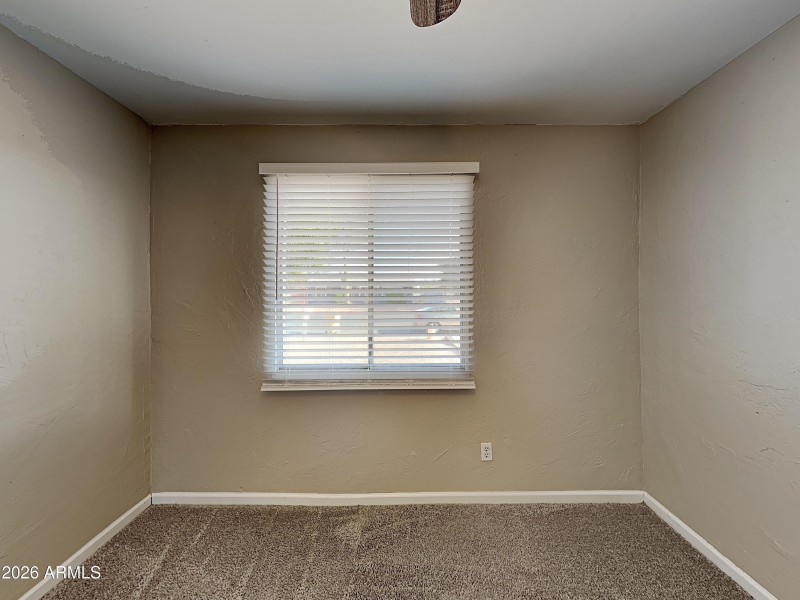 1006591.5344 W Banff Lane_12