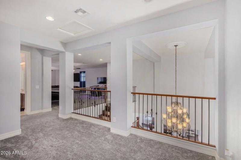 Media space / office