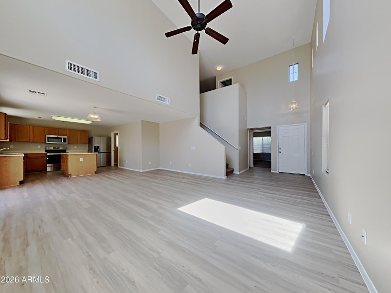 1004166.1083 W Desert Basin Drive