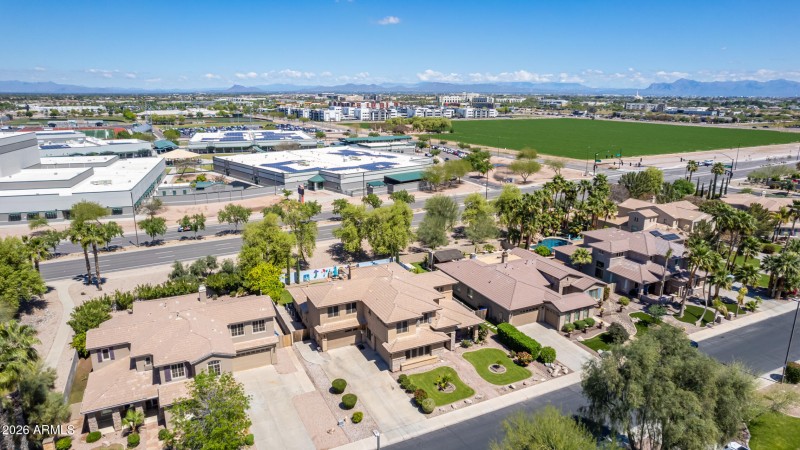 House for sale Gilbert with Poolgo Drone