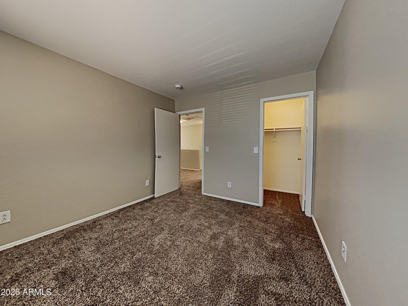 1004166.1083 W Desert Basin Drive_15