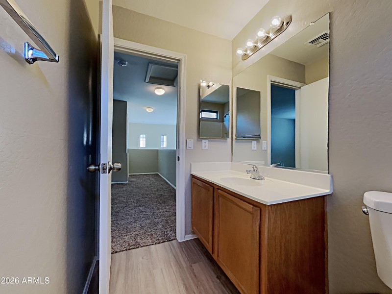 1004166.1083 W Desert Basin Drive_16