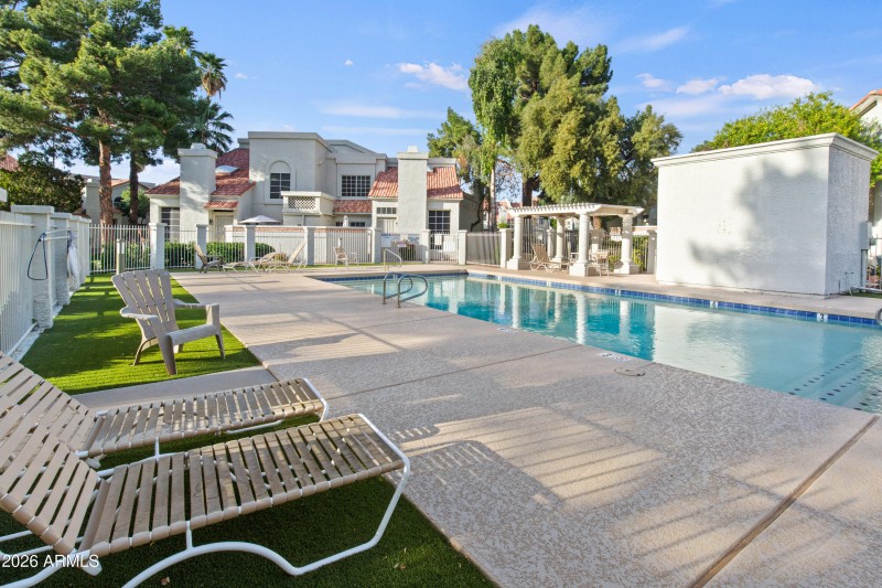 1717 E Union Hills-27