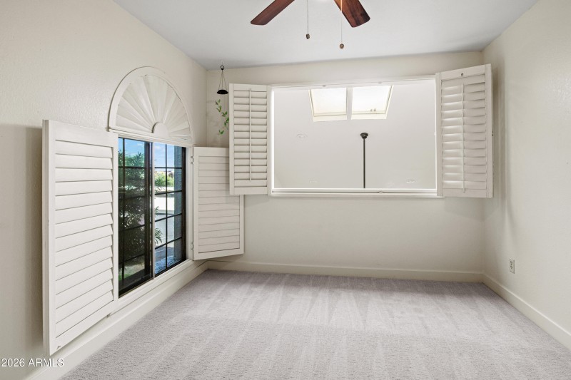 1717 E Union Hills-21