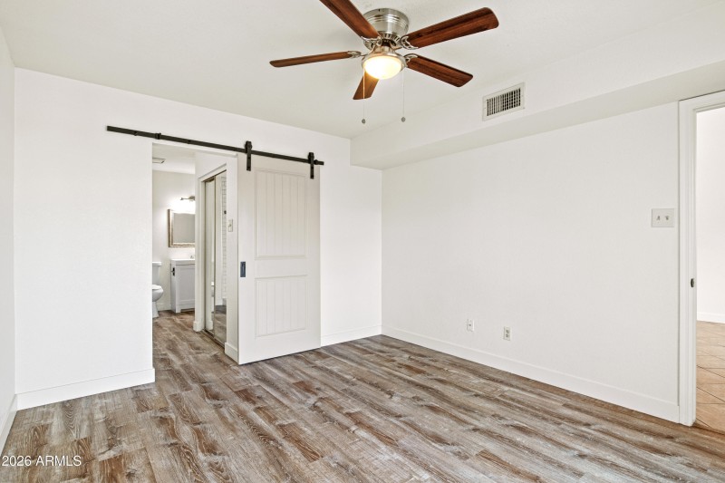 1717 E Union Hills-17