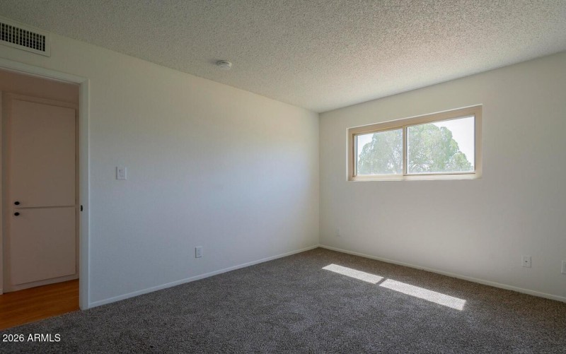 9515A Primary Bedroom a