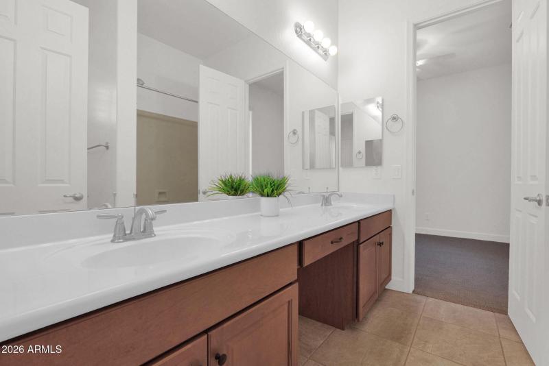 Jack N Jill Shared Bathrrom