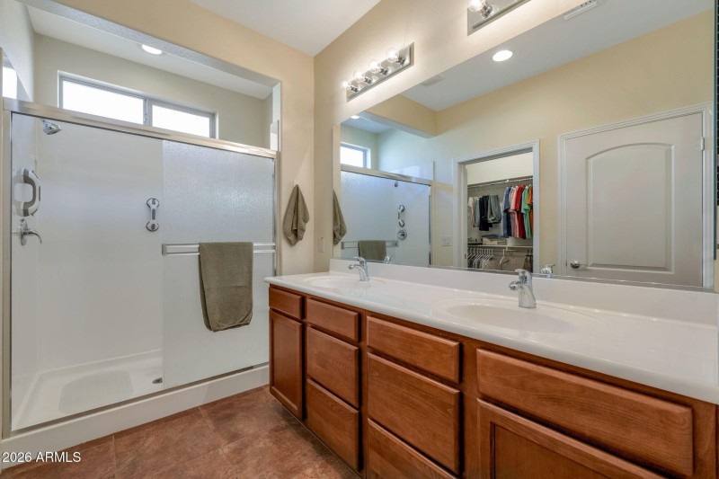 24-web-or-mls-Qp-4044