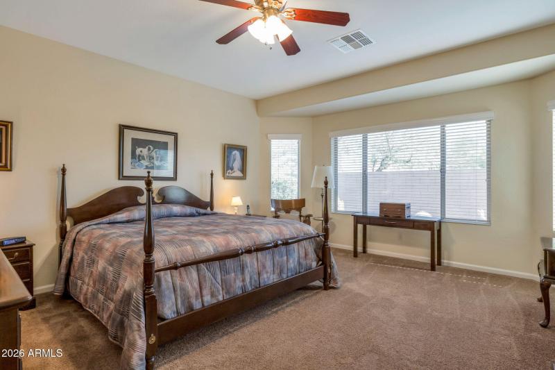 27-web-or-mls-Qp-4047