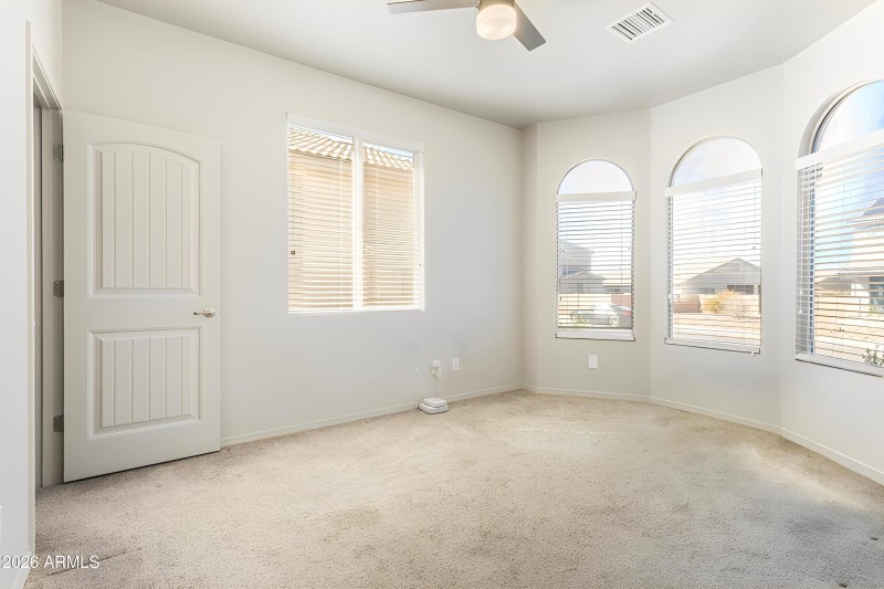 IMG_0758 - Furniture removed - 0