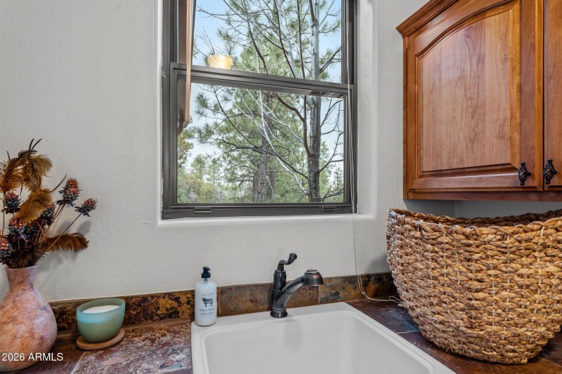 102-web-or-mls-DSC08823