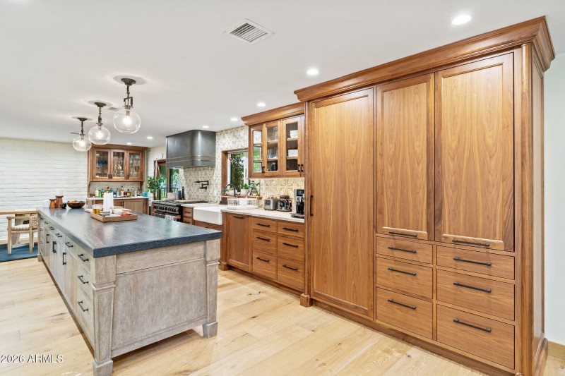 25-web-or-mls-DSC_5025