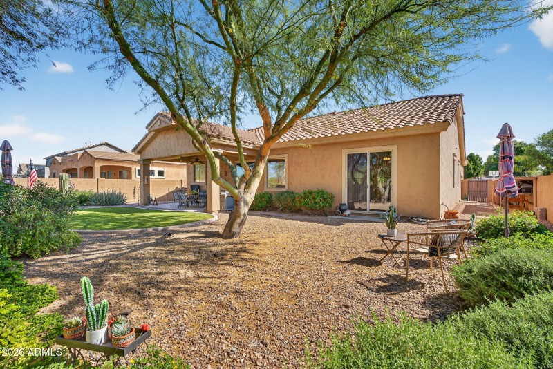 44-web-or-mls-46S 184th Pl