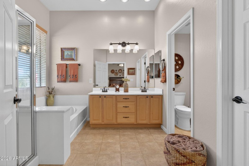 31-web-or-mls-39S 184th Pl