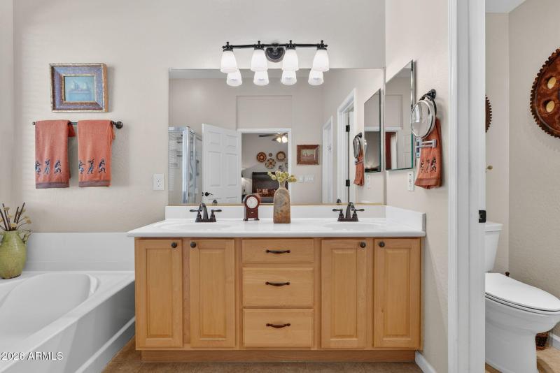 32-web-or-mls-40S 184th Pl