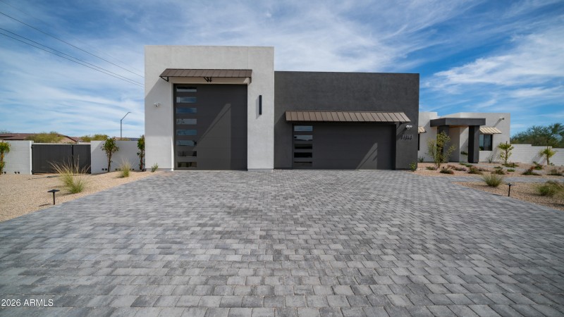 31383 Daylight Exterior Photos-5